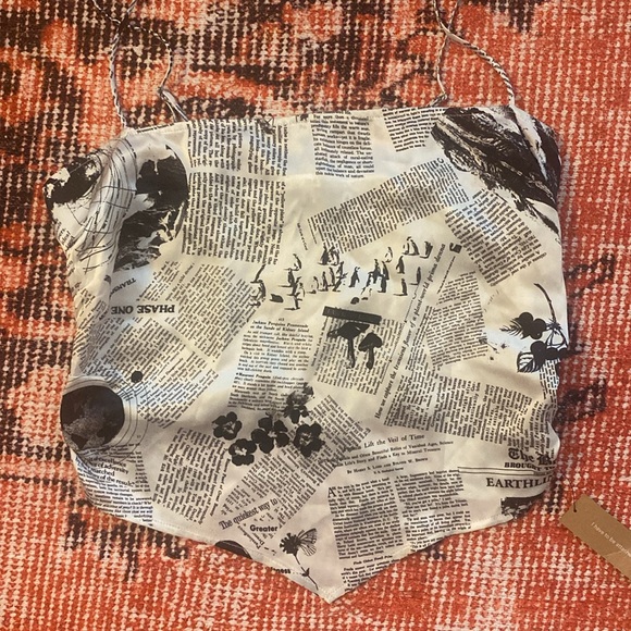 Reformation Gruyere Top in Climate News NWT - Picture 5 of 8